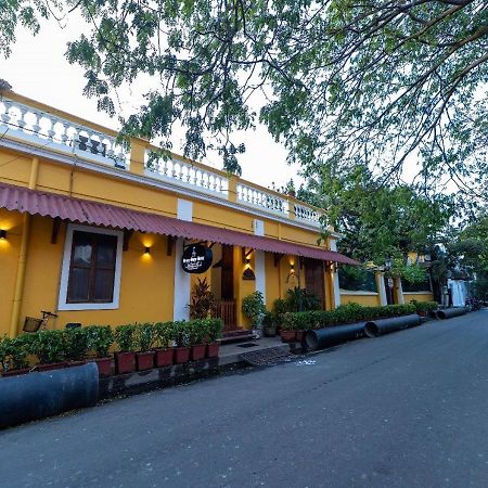 Dumas Guest House Pondicherry Exterior photo