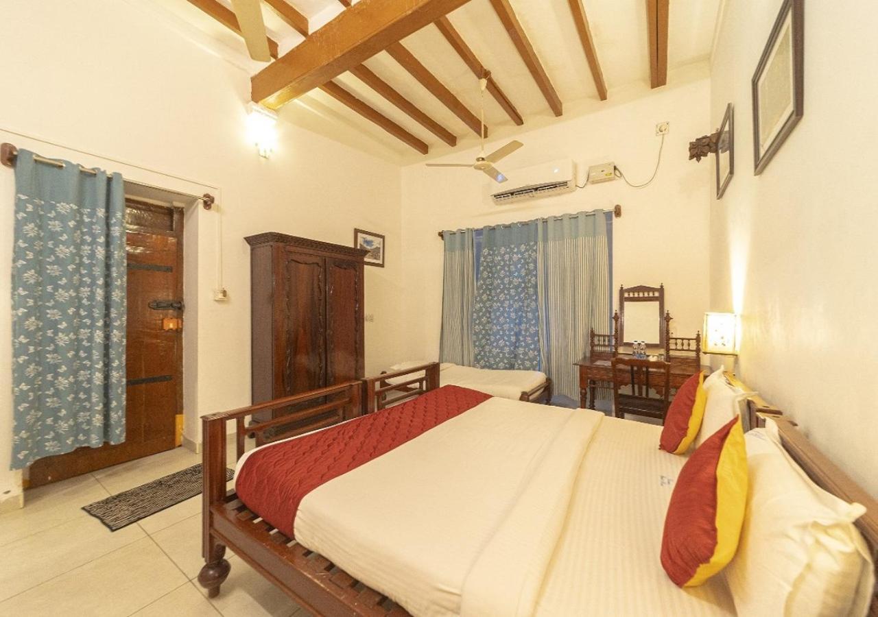 Dumas Guest House Pondicherry Exterior photo